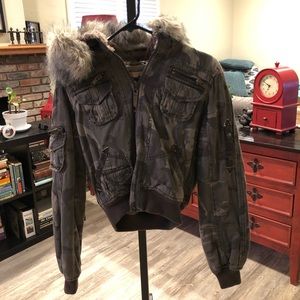 Super Cute Bomber-like jacket